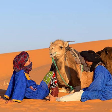 Desert Berber Fire Camp Merzouga Eksteriør bilde